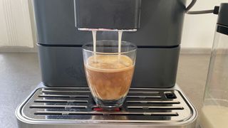 Making a flat white with the KitchenAid KF8 Fully Automatic Espresso Machine