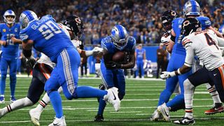 Detroit Lions running back Jahmyr Gibbs runs to the one yard line during the last Detroit Lions vs Chicago Bears game in 2023