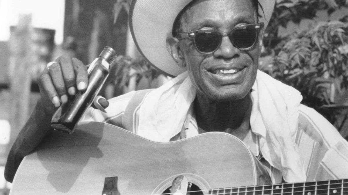 Watch Lightnin’ Hopkins Play “the Best Blues Performance Ever