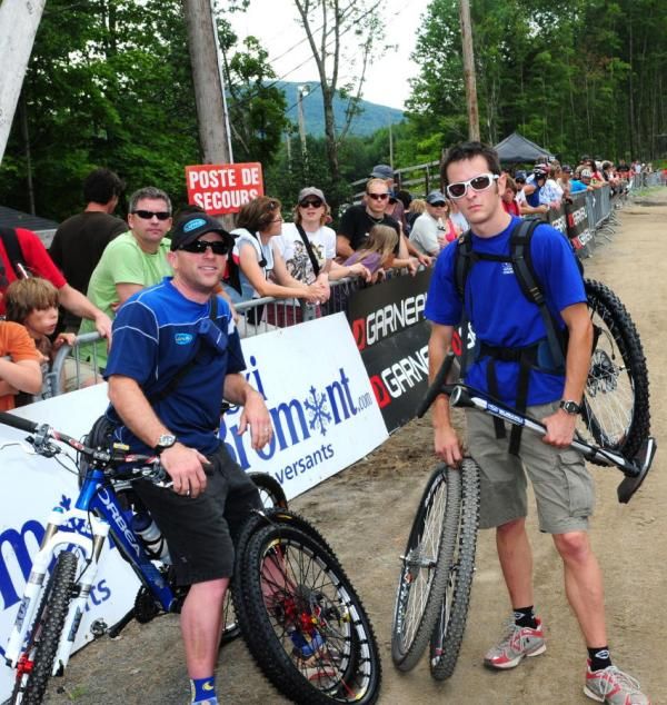 Pro mechanics Chris (Luna) and Shep (Gary Fisher) will spend the race in the tech zone supporting their riders.
