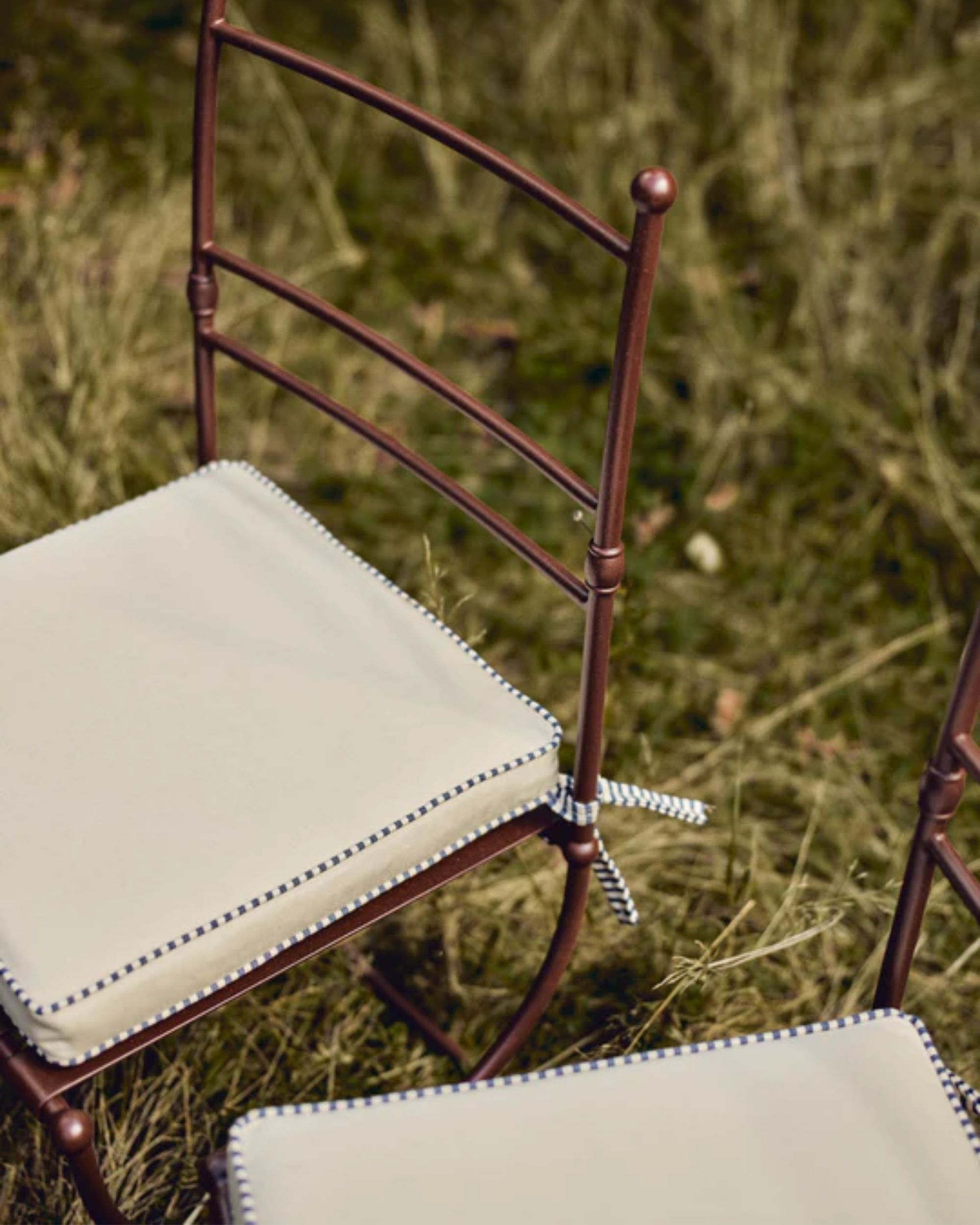 Rowen &amp;amp; Wren, Sorrel Garden Bistro Chair Cushion, Natural