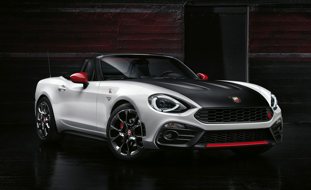 The Abarth 124 Spider features a matte black bonnet