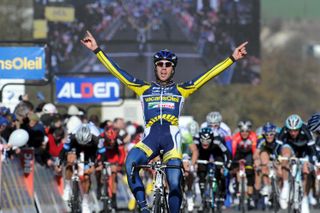 Thomas De Gendt wins, Paris-Nice 2011, stage one