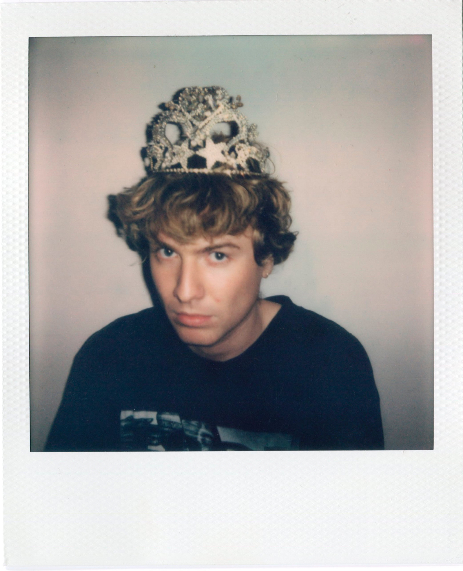 portrait of man in crown