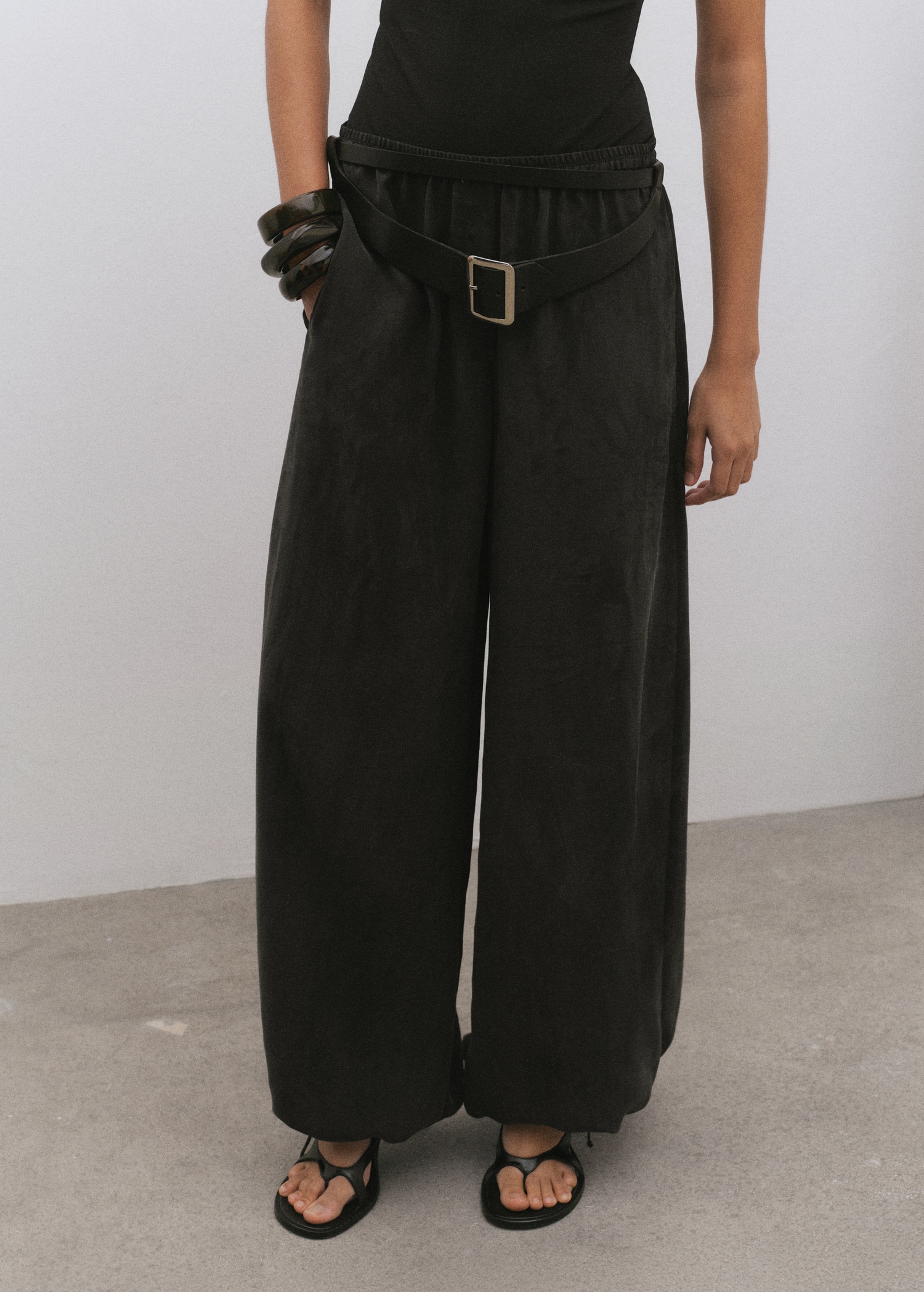 Balloon Trousers With Elastic Waist - Women | Mango United Kingdom