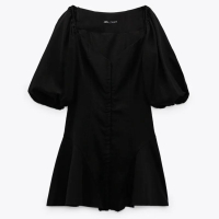 Black Dress with Sweetheart Neckline: £30