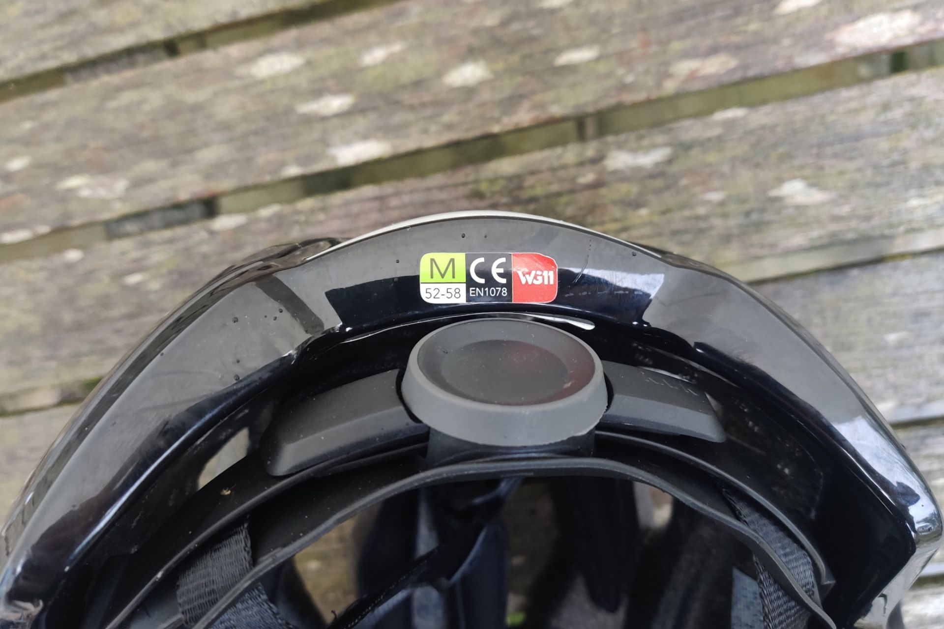 Image shows the Kask Sintesi helmet