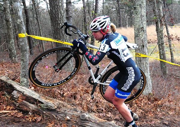 Perri Martens (Embrocation Cycling Journal) getting ready to remount.