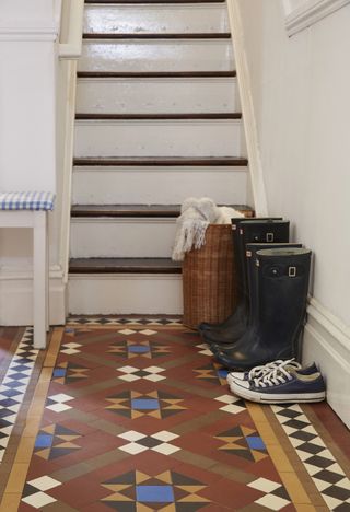 cottage with tiled floor in cottage staircase ideas