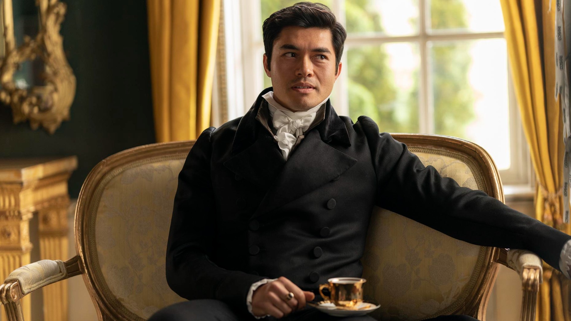 Henry Golding v přesvědčování