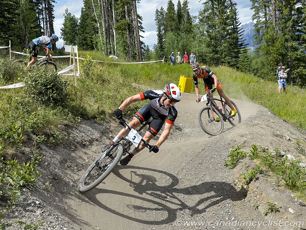 Peter Disera (Norco Factory Team) and Leandre Bouchard (BH SR Suntour KMC)