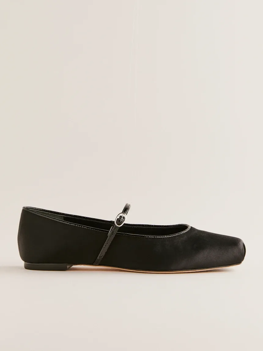 ballet flats