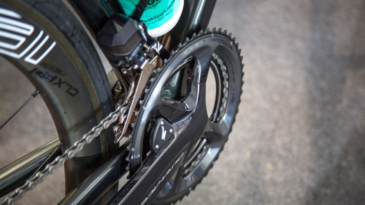 The strain gauge on the crank is pretty chunky compared to the 4iiii meters the team was using last season
