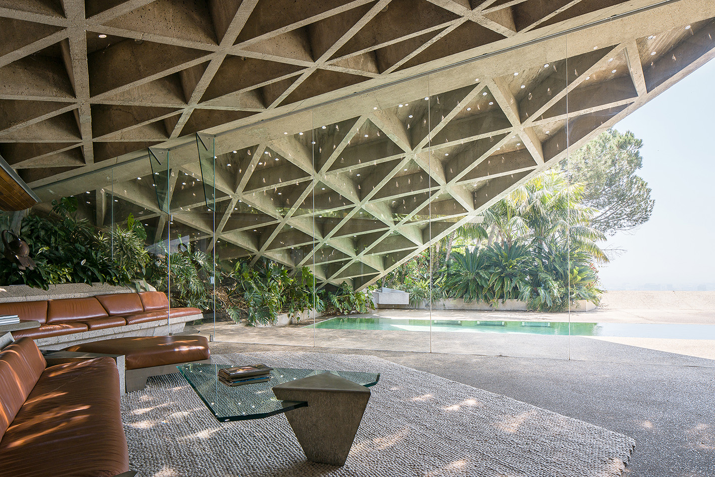 Brutalist Interiors, Sheats–Goldstein ResidenceJohn Lautner, 1963Los Angeles, CA, USA