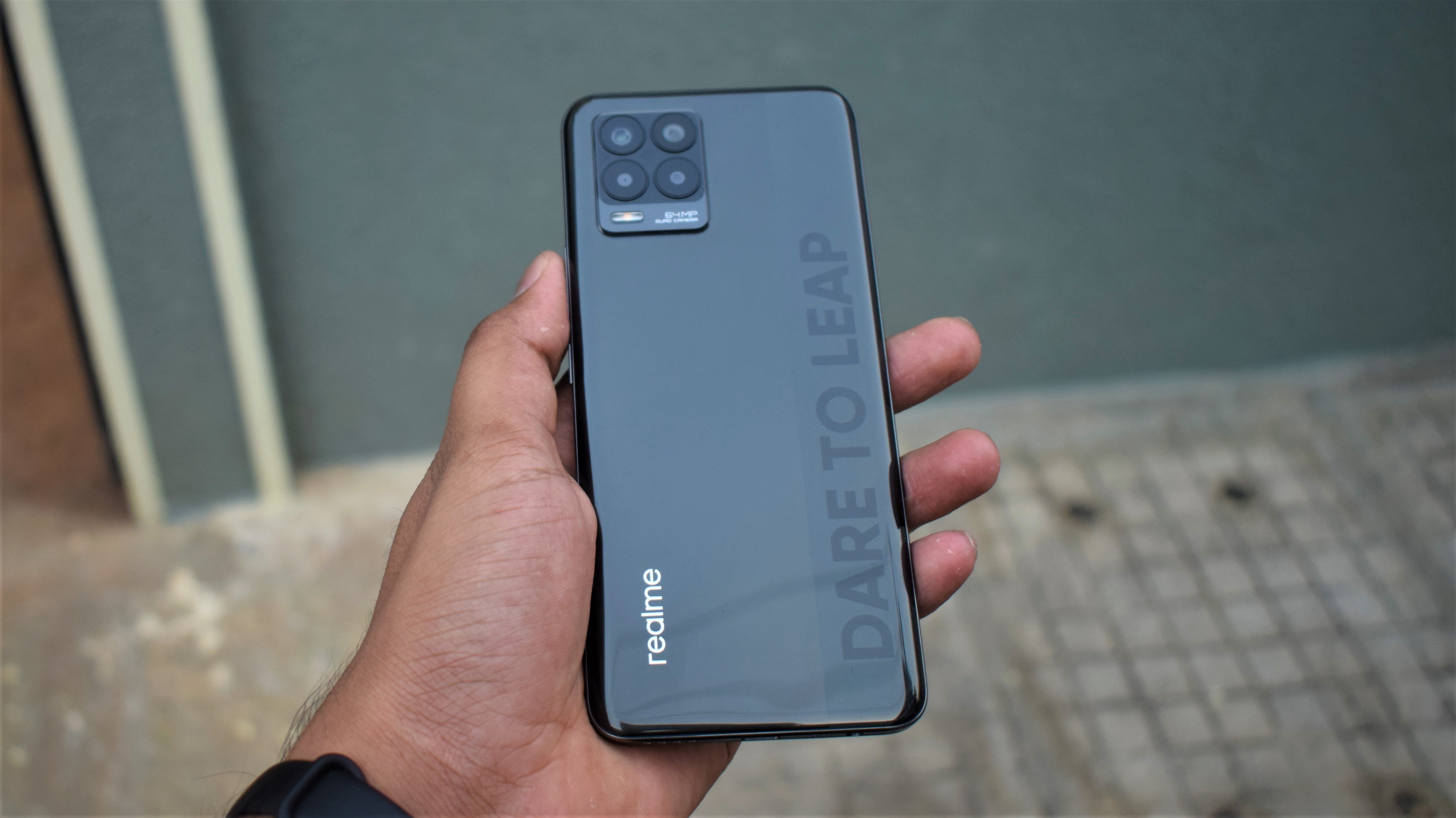 Realme 8