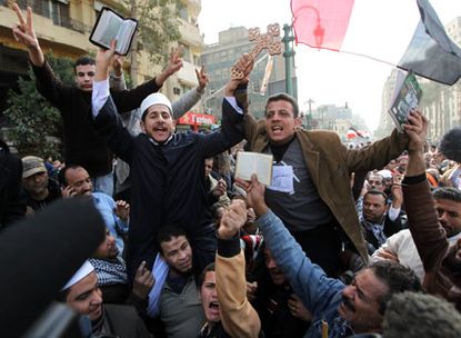 Egyptians protest in Tahrir Square