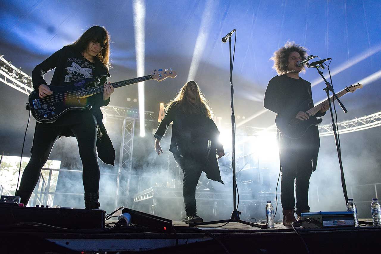 Zeal &amp; Ardor performing live