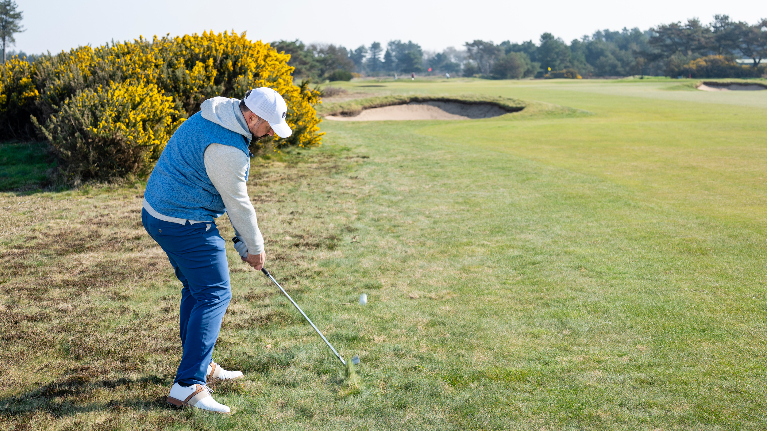 Peter Finch hitting from the rough