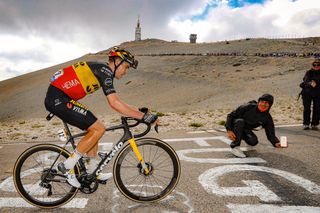 Tour de France 2021 - 108th Edition - 11th stage Sorgues - Malaucene 198,9 km - 07/07/2021 - Wout Van Aert (BEL - Jumbo - Visma) - photo Tim Van Wichelen/CV/BettiniPhotoÂ©2021