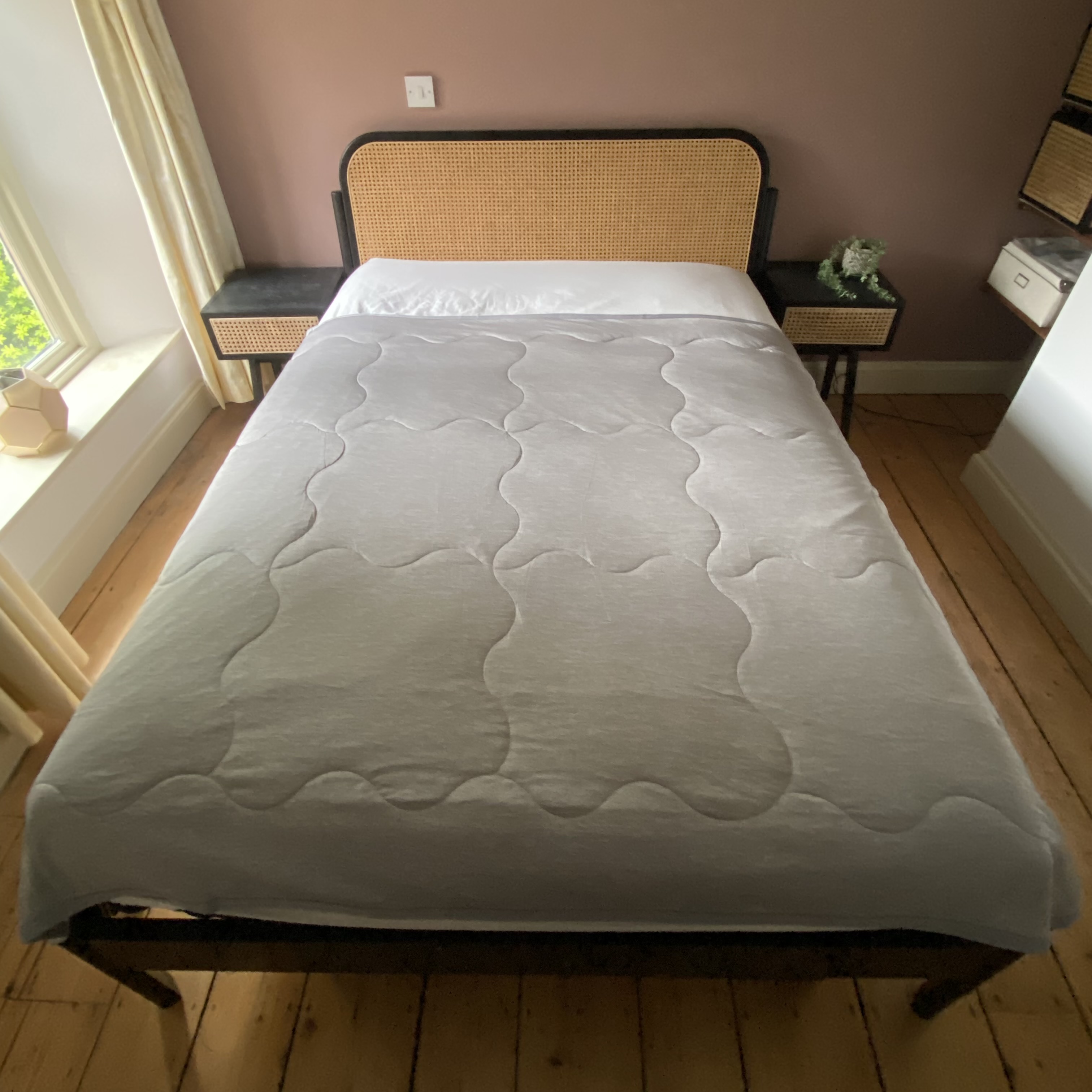 The Silentnight Restore Cooling Blanket on my bed