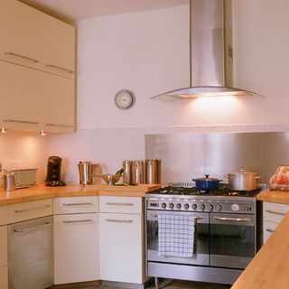 kitchen with worktop and cabinets