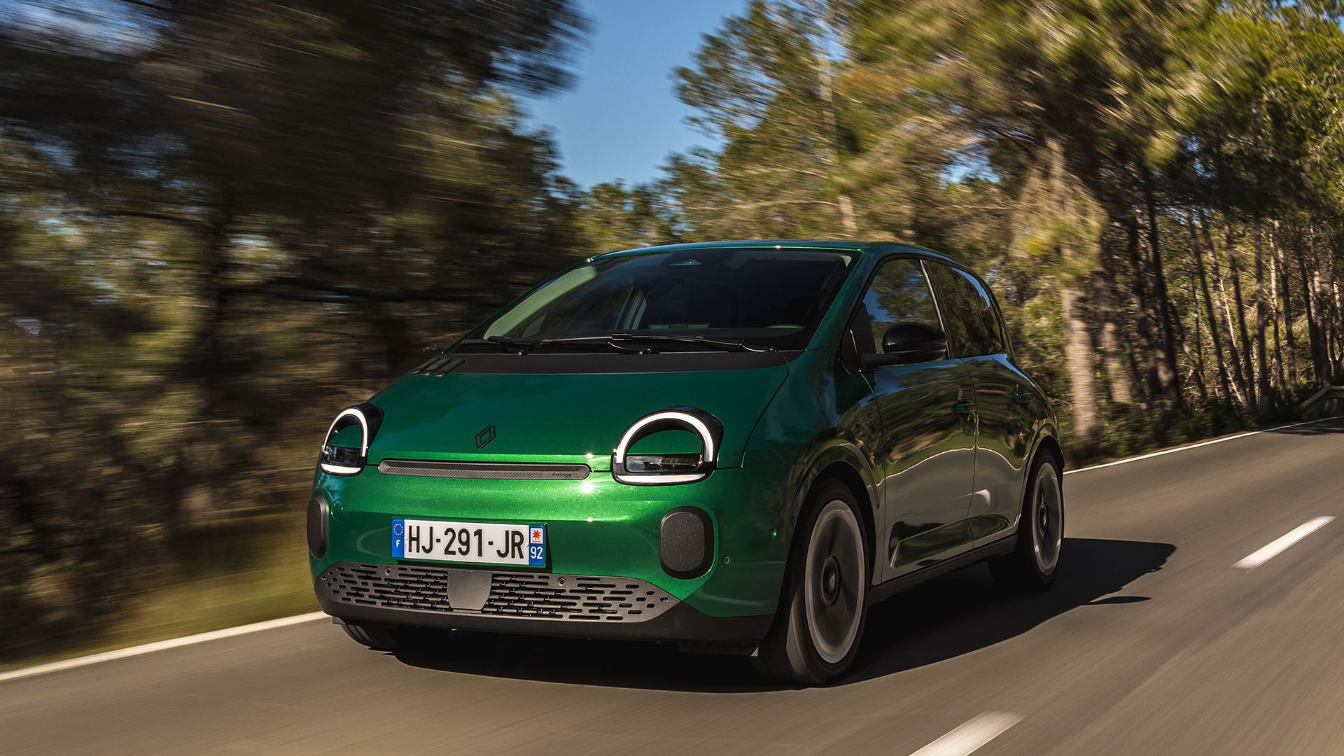 'A sensational smaller sibling':I’ve driven the cute Renault Twingo and it's compact EV perfection