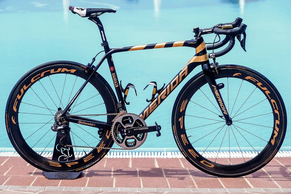 Vincenzo Nibali's custom Merida Scultura for the 2017 Giro d'Italia