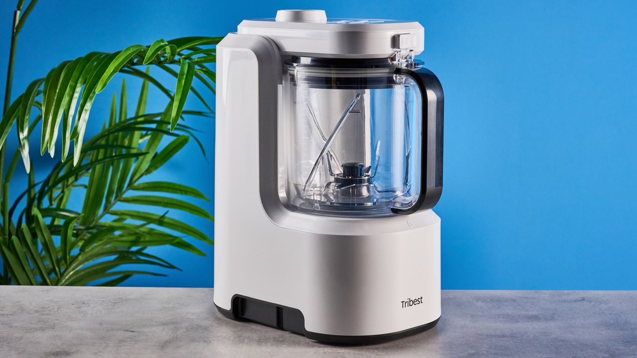I tested this reverse-spinning Tribest blender and it’s almost unbelievably powerful (but there’s a price-shaped catch)