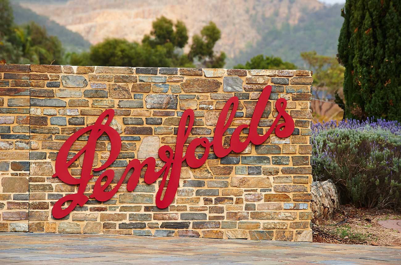 Penfolds-Magill-Estate_Signweb.jpg