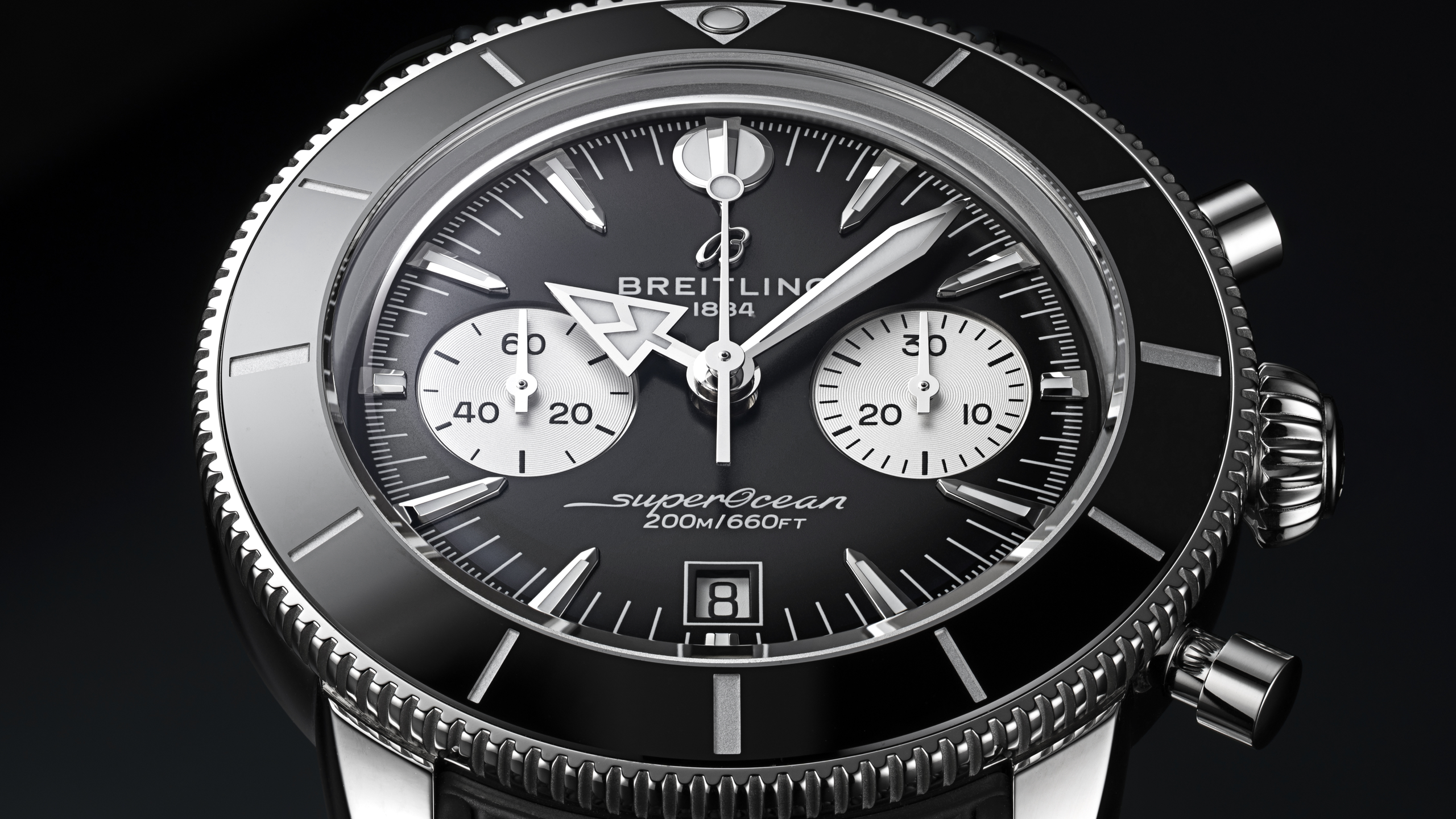 New Breitling watch fuses a chronograph and a dive watch in homage to a ...