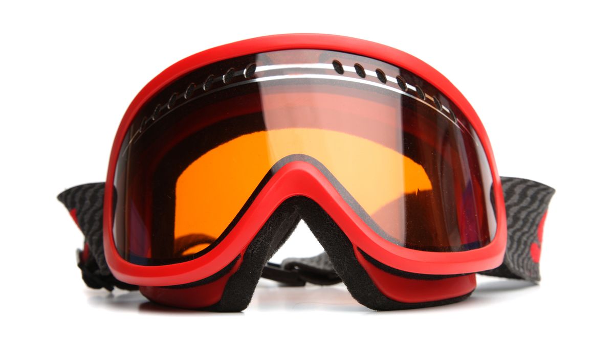 How to choose ski goggles for optimal visibility and protection Advnture