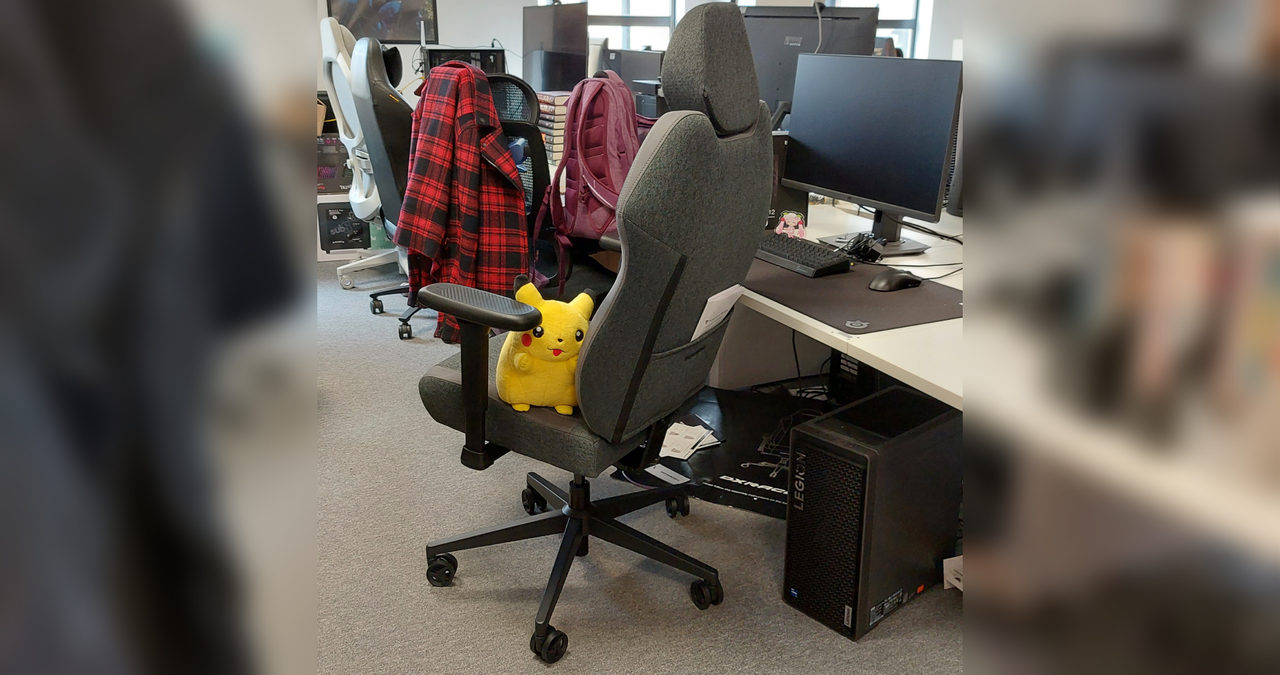The ThunderX3 Solo 360 Loft Air gaming chair from various angles.