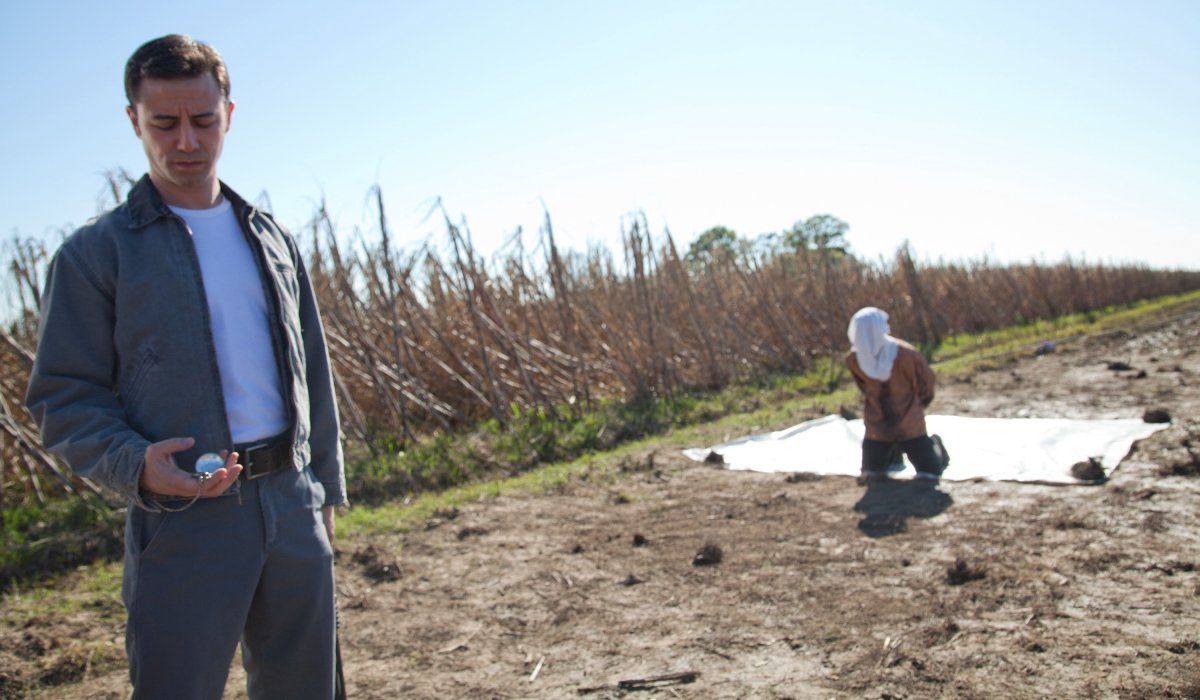 How Looper's Time Travel Works | Cinemablend