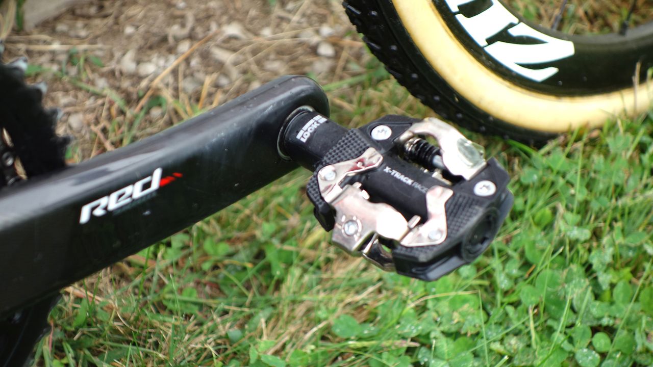 Van Aert uses Look X-Track Race pedals