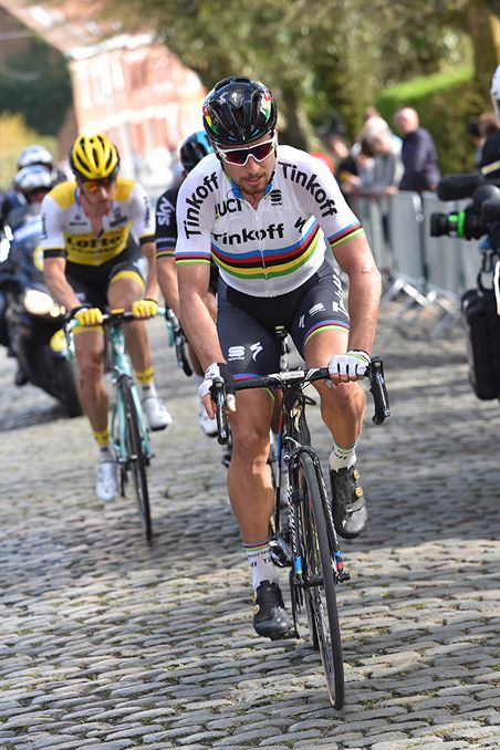 Peter Sagan accelerates away
