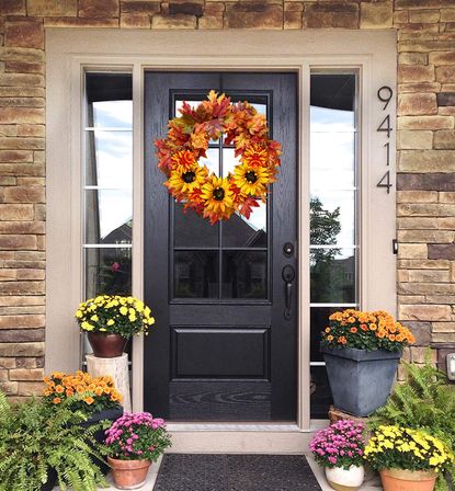 7 beautiful autumn wreaths for a stylish welcome home | Gardeningetc