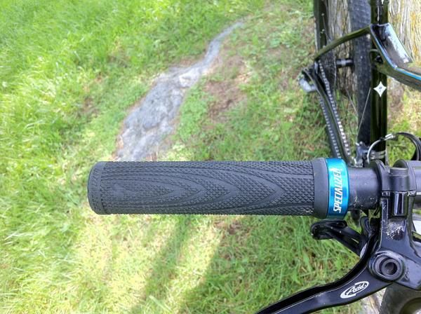 Specialized's lock-on grips don't offer much in the way of cushioning for the hands
