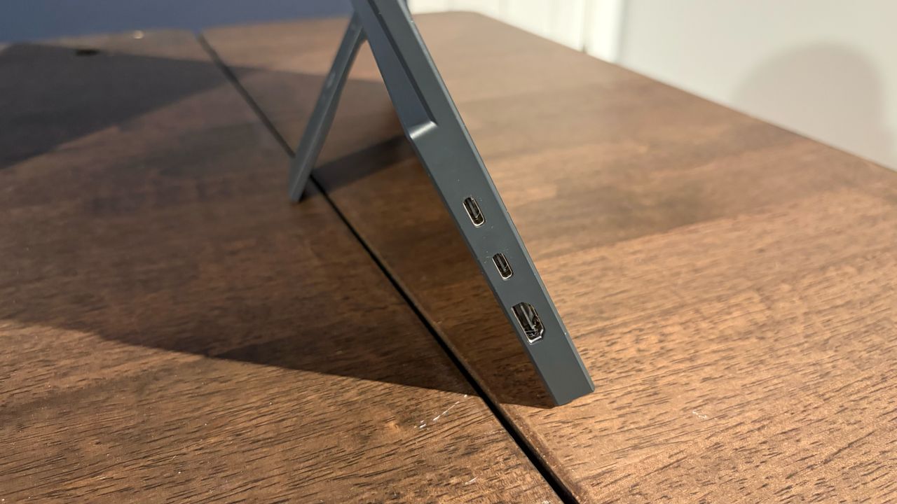 MSI Pro MP165 E6 Portable Monitor