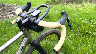 FSA Pro Wing AGX loop gravel handlebar pictured from behind