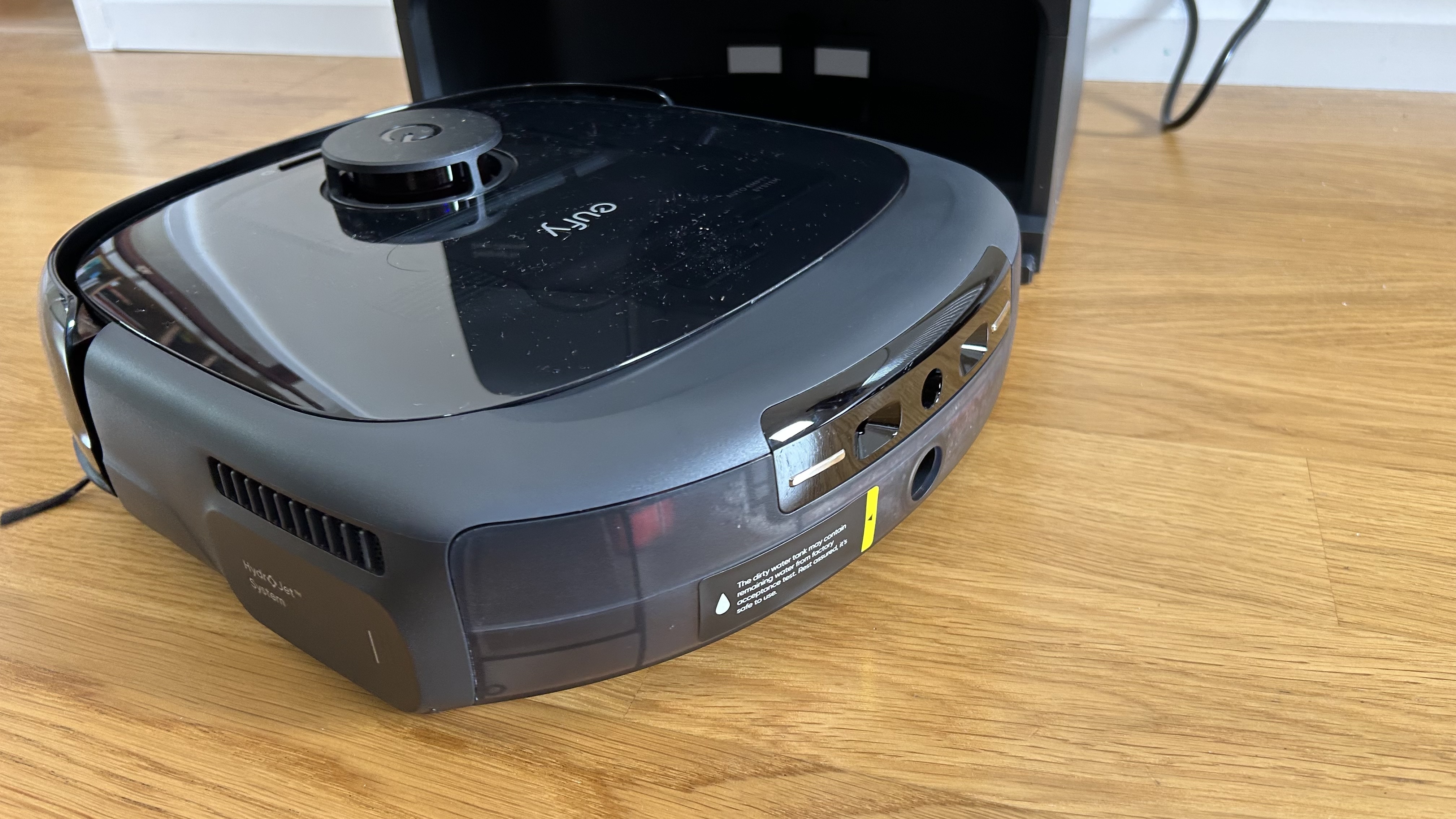Eufy E28 robot vacuum