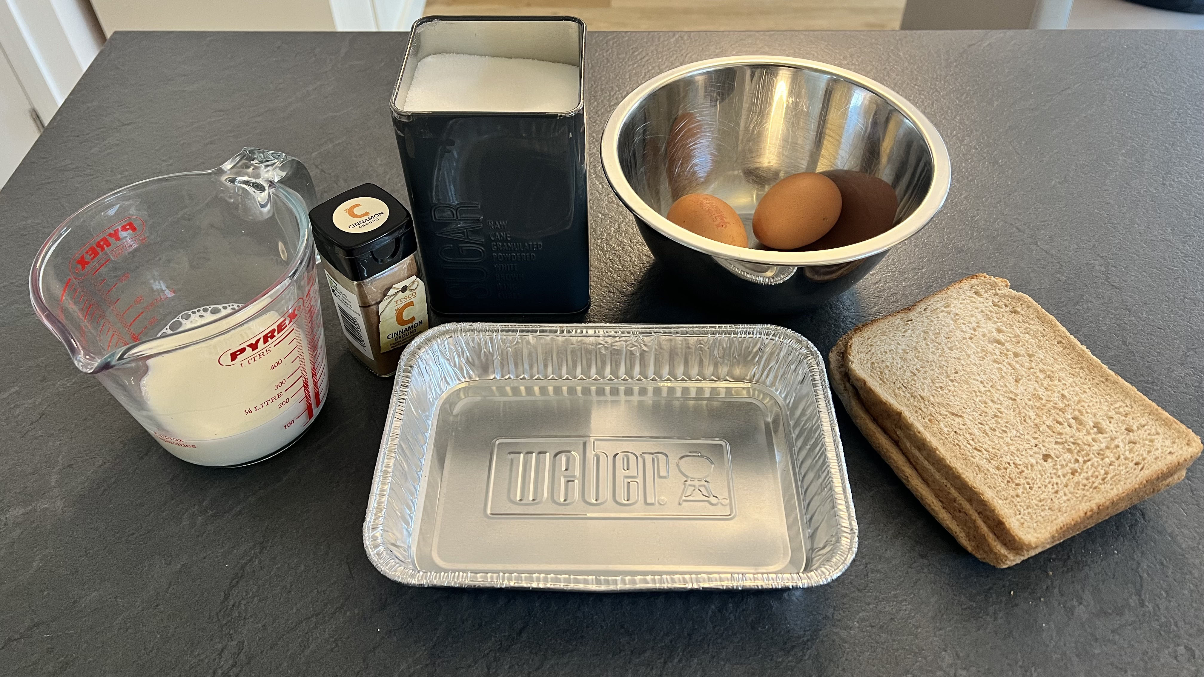 I tried this air fryer bread pudding recipe from TikTok, and you can't