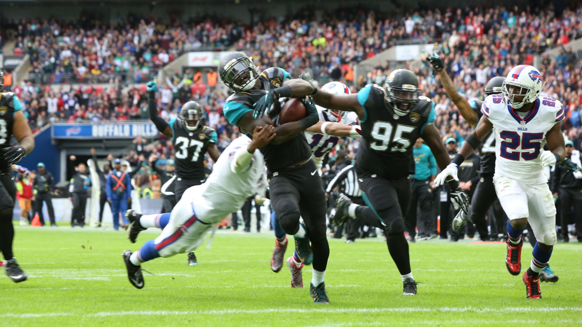  Wembley Stadium London UK NFL: OCT 25 International Series - Bills Jacksonville Jaguars Linebacker Telvin Smith (50) [11194] Scores Touch Down