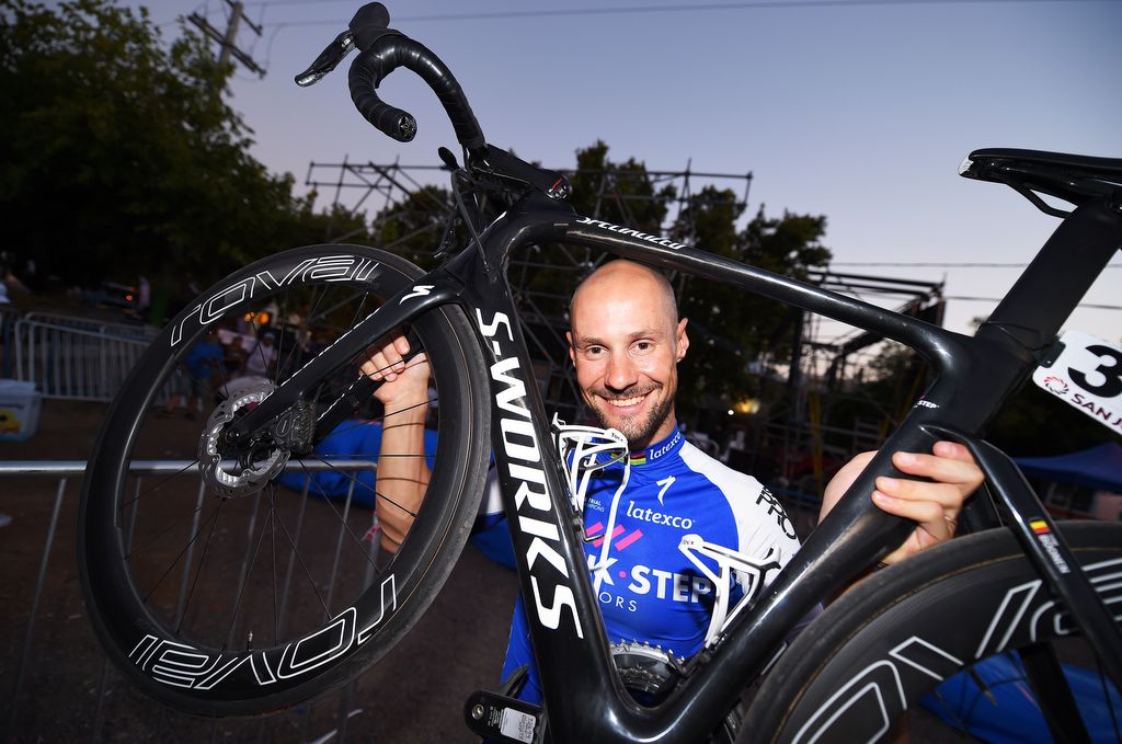 Tom Boonen shows off the winning disc brake Venge