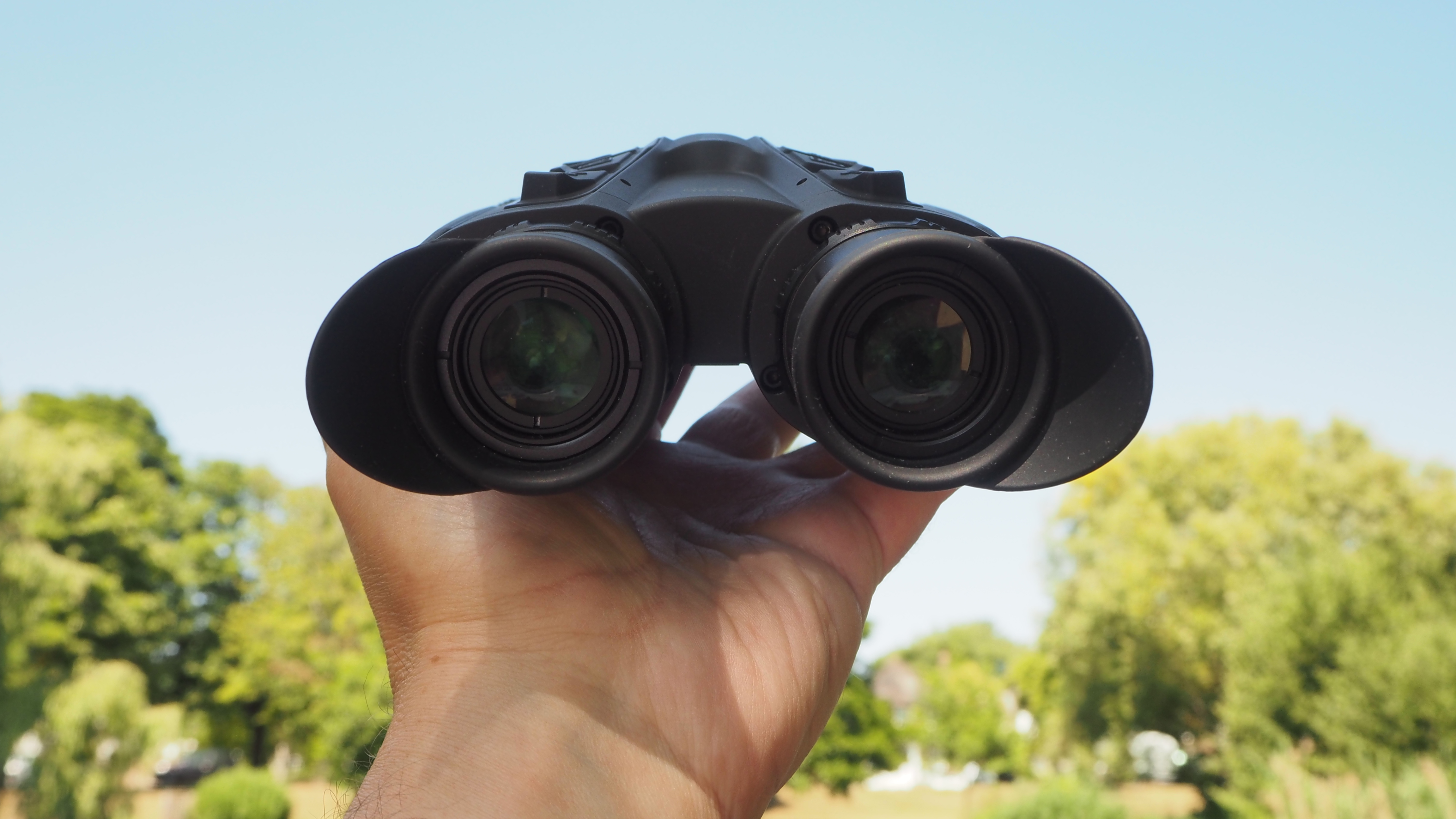 HikMicro Habrok 4K HE25L binoculars