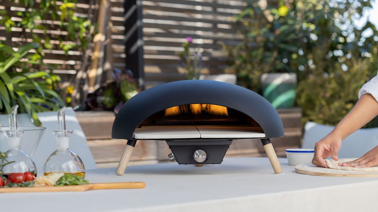 Le Feu Turtle Gas Pizza Oven