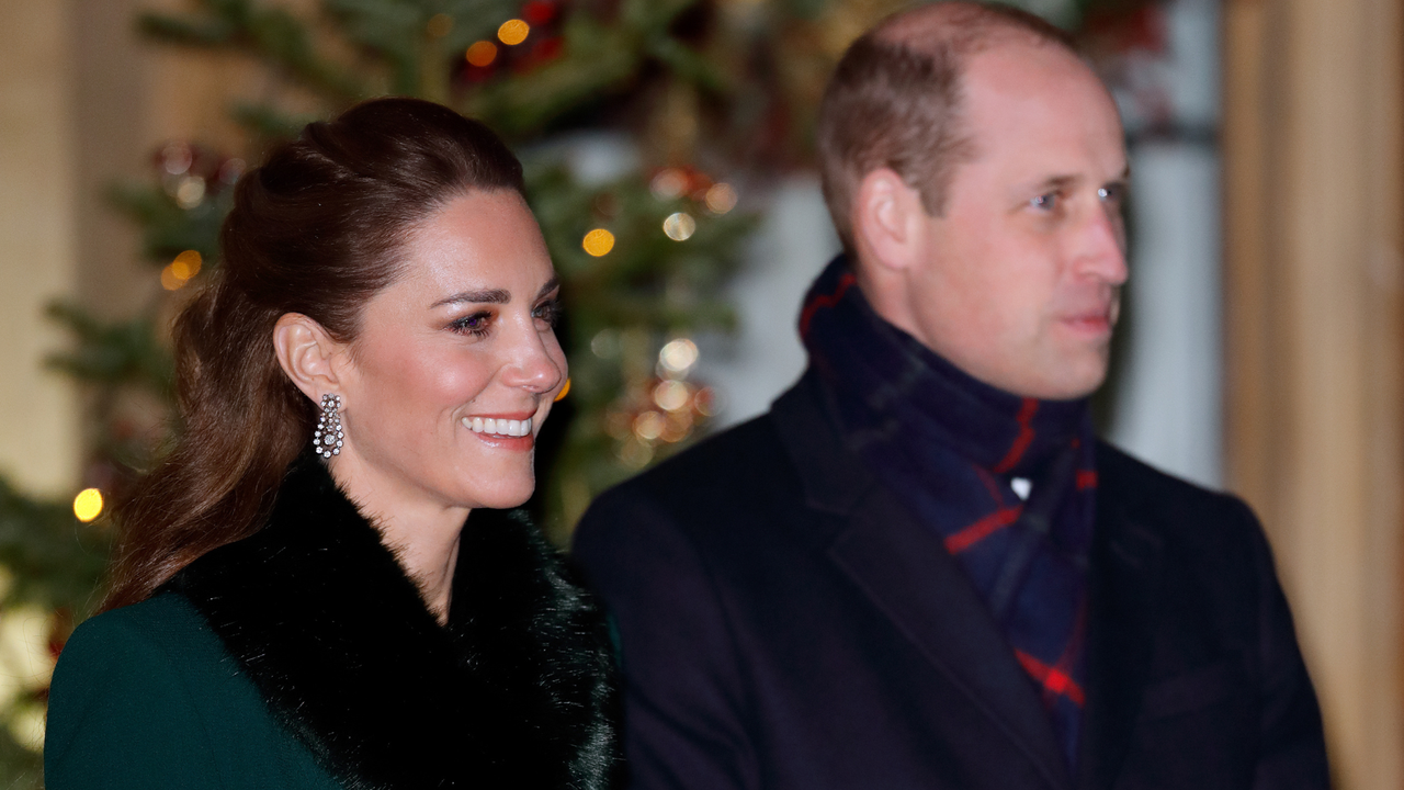 Catherine, Duchess of Cambridge and Prince William, Duke of Cambridge attend an event to thank local volunteers and key workers from organisations and charities in Berkshire, who will be volunteering or working to help others over the Christmas period in the quadrangle of Windsor Castle on December 8, 2020 in Windsor, England.