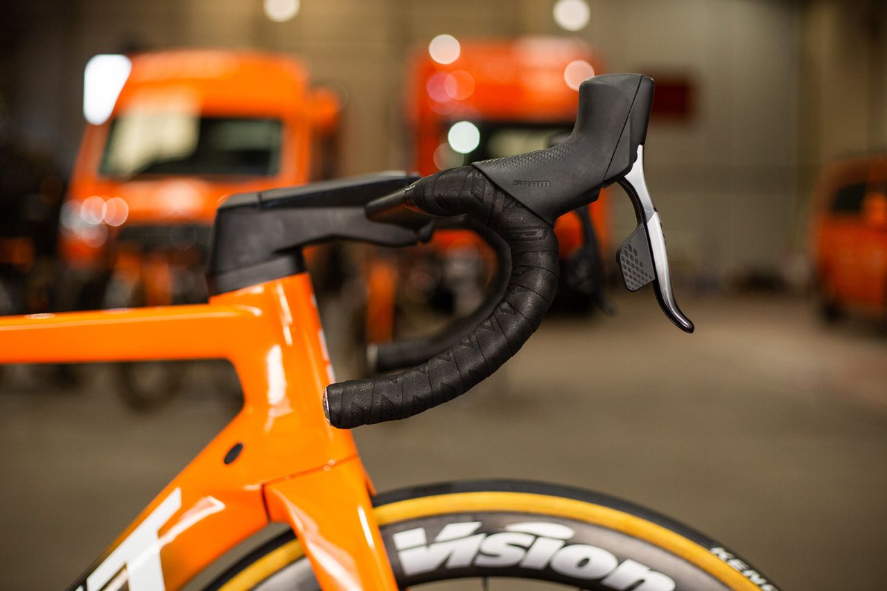 Rally Cycling's Felt AR