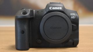 Canon EOS R5