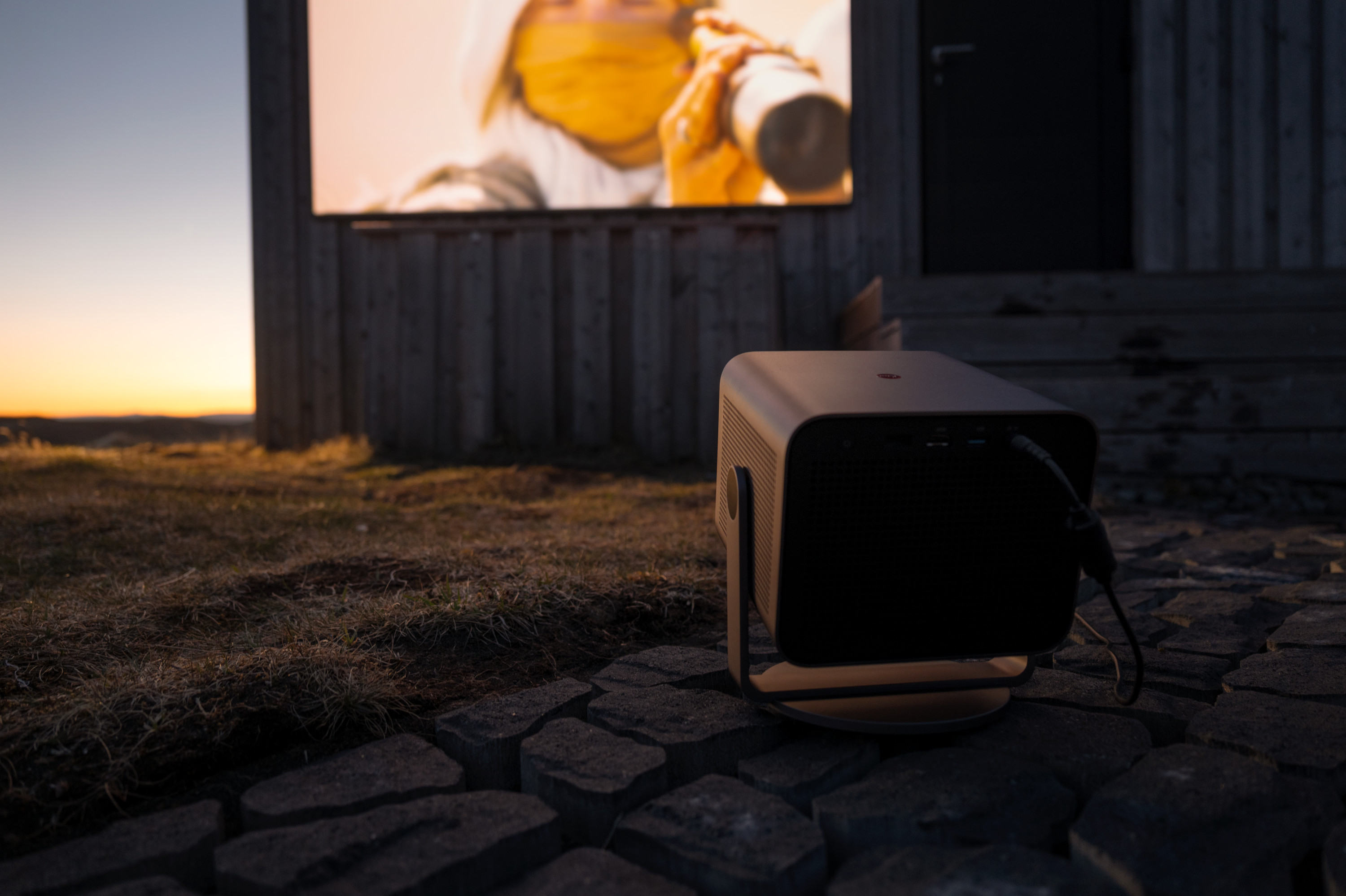 Leica Cine Compact 1 projector