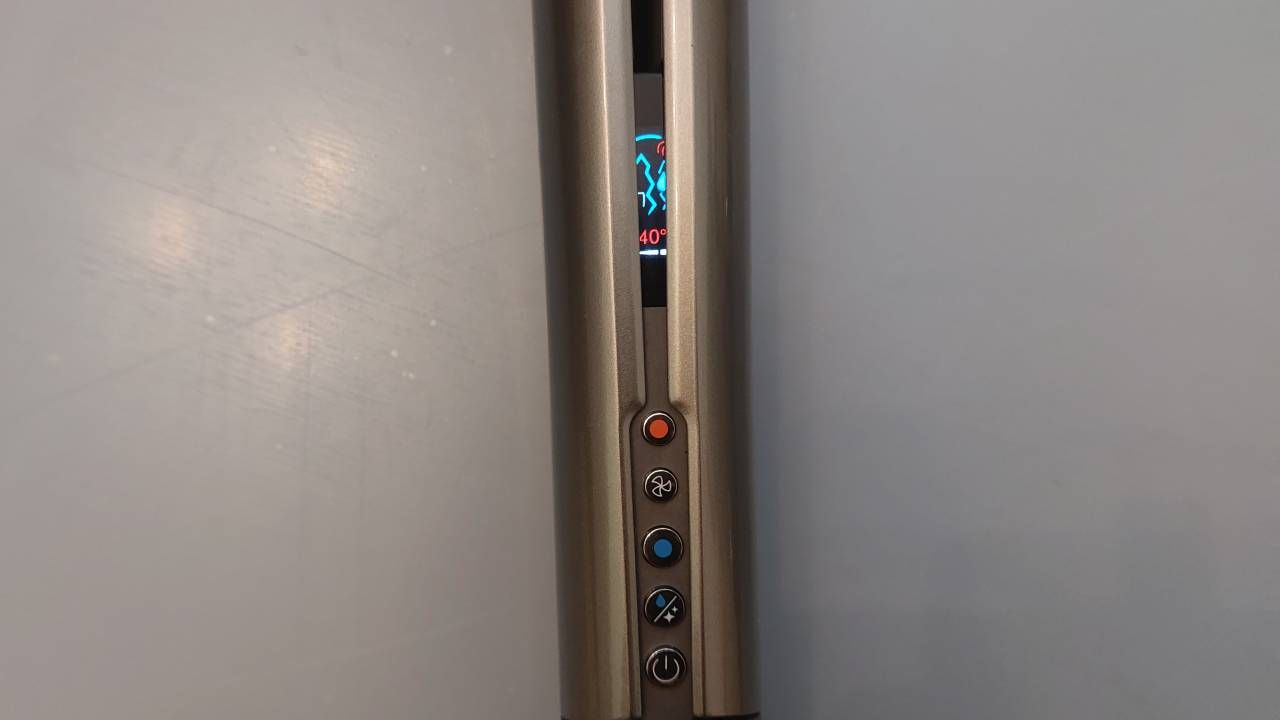 Dyson Airstrait review